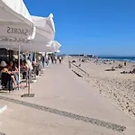 Carcavelos, Cozy 3 Bedroom In Cascais شقة