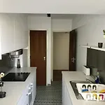 شقة Carcavelos, Cozy 3 Bedroom In Cascais *