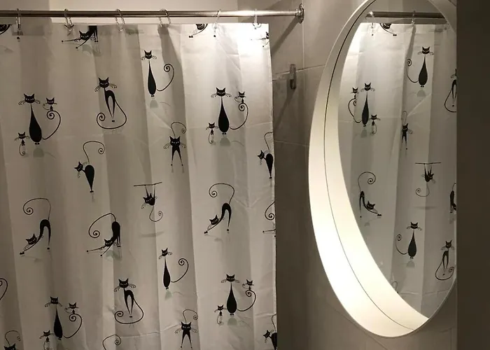 Apartman Carcavelos, Cozy 3 Bedroom In Cascais *